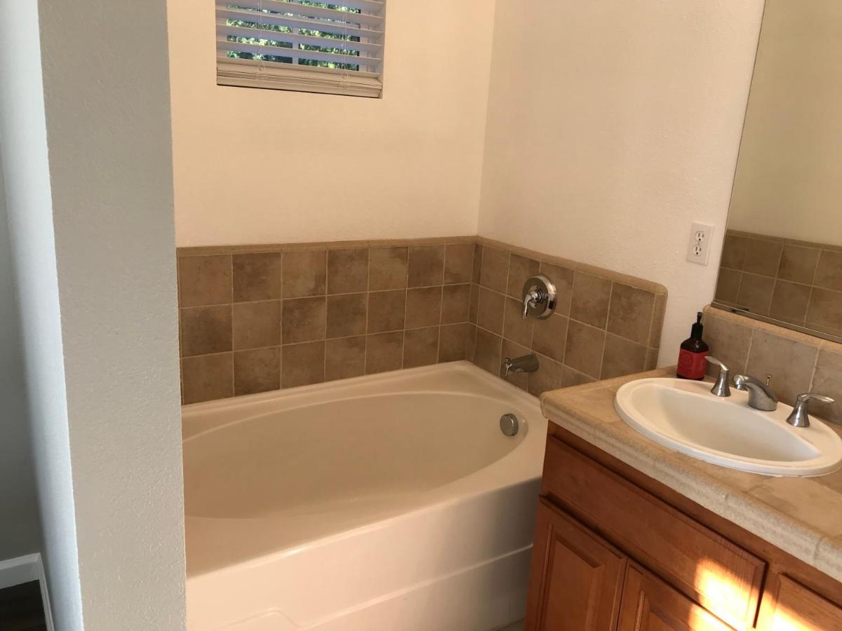 Spacious 3Bd,2Ba, Ideal For Families! Santa Rosa Exterior photo